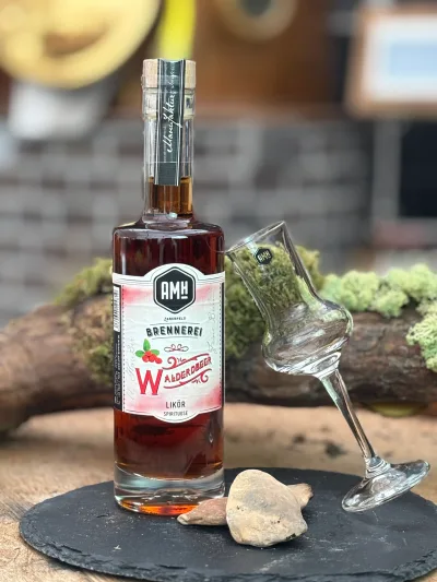 Walderdbeerlikör 350ml – Likör der AMH Brennerei
