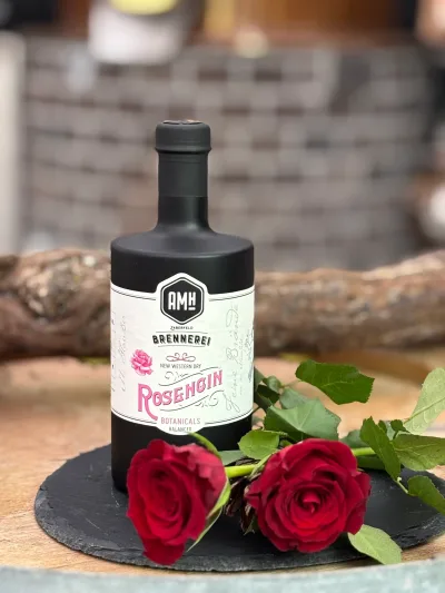 Rosen Gin 500ml – Gin der AMH Brennerei